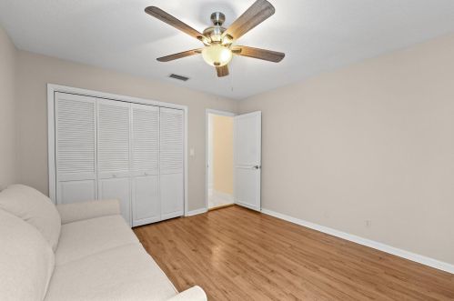 2700 41st St, Boca Raton FL  33434-5842 exterior