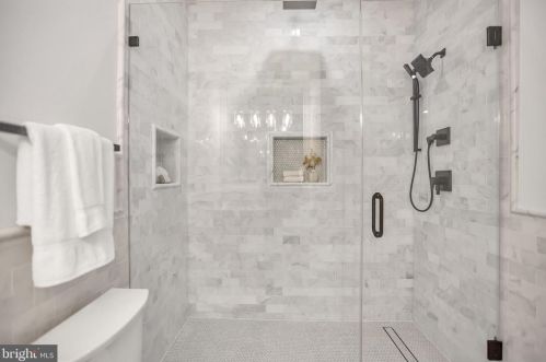 1905 4th St, Washington DC  20001-2305 exterior