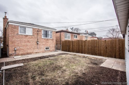 9019 Wallace St, Chicago IL  60620-2225 exterior