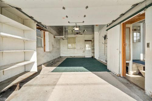 6334 Marina Dr, Algonac MI 48001-4212 exterior