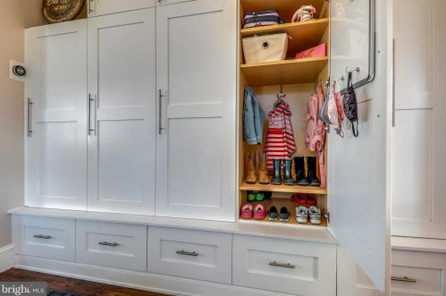 401 Fayette St, Alexandria VA 22314-2228 exterior