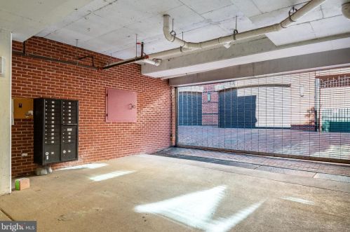 1127 Royal St, Alexandria VA  22314-1406 exterior