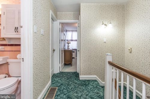 4030 Bleigh Ave, Philadelphia PA 19111-3617 exterior