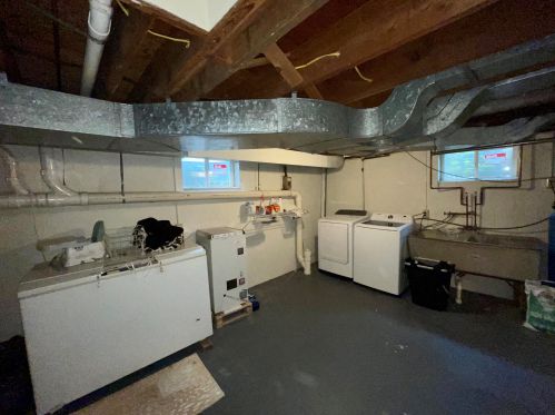 3129 Fleetwood Dr, Kalamazoo MI  49024-5606 exterior