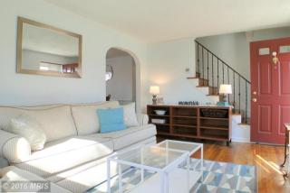 4215 Darleigh Rd, Baltimore, MD 21236-2412