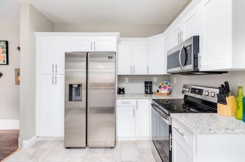 312 Hanna Ave, Tampa FL 33614-3607 exterior