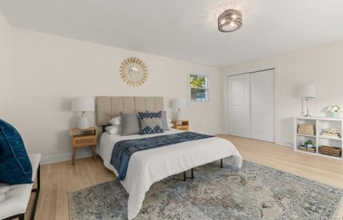 68 Depot Rd, Milford CT 06460-3808 exterior