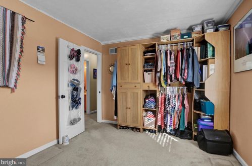 141 Pheasant Run Ln, Hanover PA 17331-9186 exterior