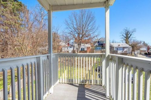 1841 Realty Ave, Pittsburgh PA  15216-3611 exterior