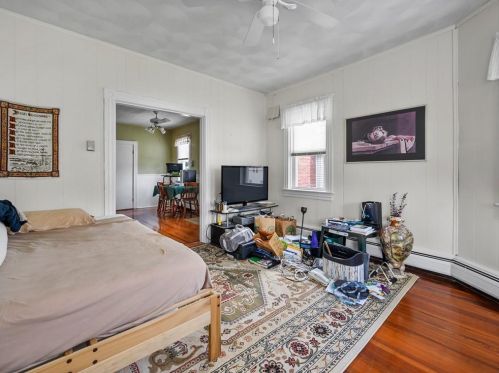 45 Byron St, Providence RI 02911-1927 exterior