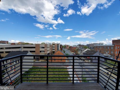 41 Lemon St, Lancaster PA  17602-4953 exterior