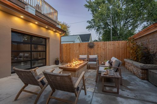 1411 Potter Ave, Milwaukee WI 53207-2115 exterior