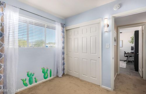 5426 20 St, Tucson AZ 85711-5012 exterior