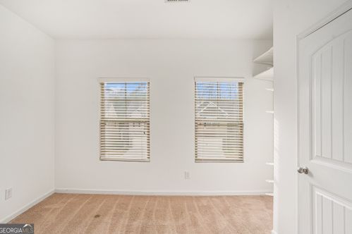 2286 Capella Cir, Atlanta GA  30331-3869 exterior