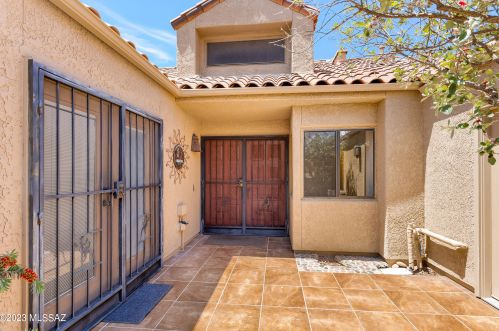 6091 Golden Eagle Dr, Tucson AZ  85750-1393 exterior