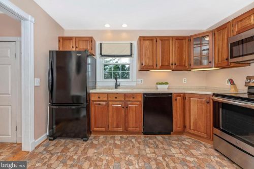 9002 Walnut St, Linwood MD 21791-7713 exterior