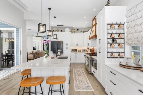 2917 Poplar St, Naples FL exterior