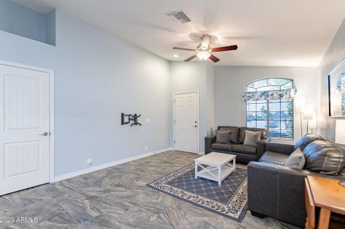 12245 41st Ave, Phoenix AZ 85029-2947 exterior