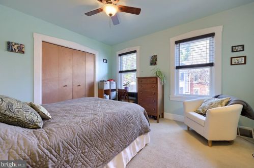 123 Plum St, Lancaster PA 17602-2959 exterior