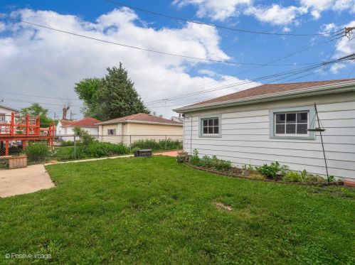 5055 Fletcher St, Chicago IL  60641-5037 exterior