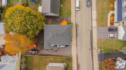 363 Logee St, Woonsocket RI 02895-6031 exterior