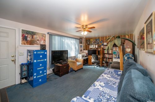 9425 170, Sandy UT 84070-3317 exterior