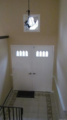 131 Simone Dr, Poughkeepsie NY 12603-3751 exterior