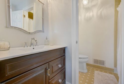 30 Springfield Ave, Cranford NJ 07016-2144 exterior