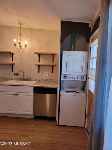 2114 Catalina Ave, Tucson AZ 85712-3225 exterior