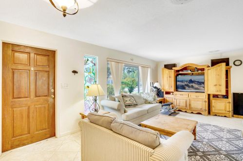 320 3 Ct, Boca Raton FL 33432-4032 exterior