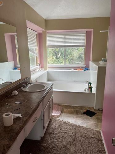 654 Shr Rd, Lithonia GA 30058-5992 exterior