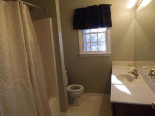 2807 Executive Dr, Chester VA  23831-5281 exterior