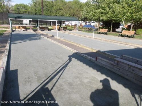 1 Gladstone Ave, Lakehurst NJ 08759-6626 exterior