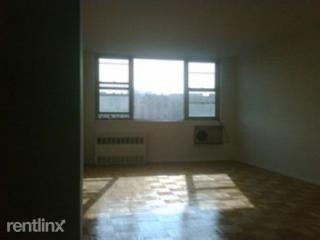 150 18th St, Brooklyn NY  11226-4308 exterior