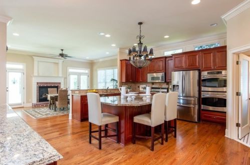 7952 Amawalk Cir, Duluth GA 30097-1933 exterior