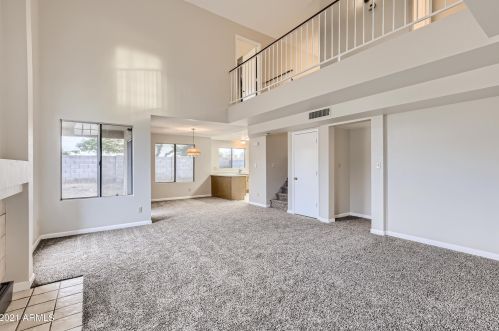 19045 31 Pl, Phoenix AZ 85050-2522 exterior