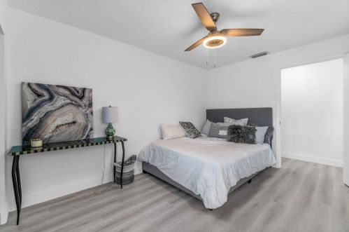 21176 Escondido Way, Boca Raton FL  33433-2505 exterior