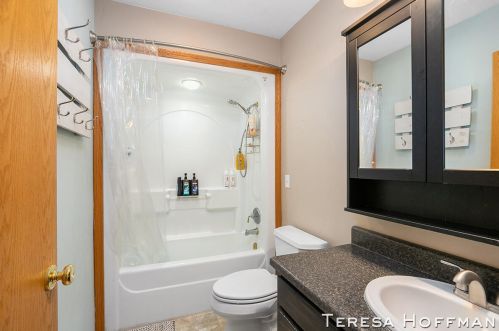 13300 Sadler Dr, Cedar Springs MI 49319-8030 exterior