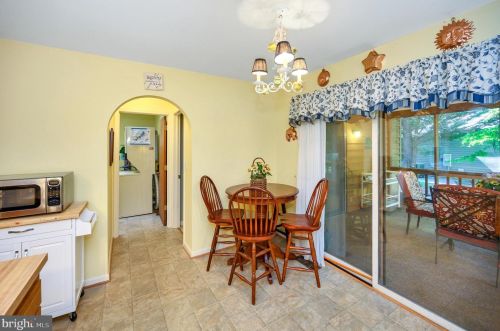 100 Spotswood Rd, Locust Grove VA 22508-5531 exterior