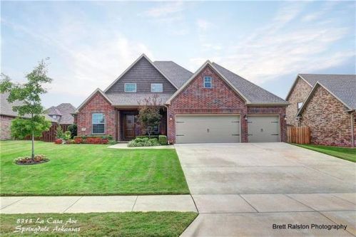 8313 La Casa Ave, Springdale, AR 72762-4296