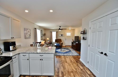 5745 Fld Vw Cir, Gainesville GA 30506-2409 exterior