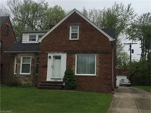 3423 Superior Park Dr, Cleveland OH  44118-2106 exterior