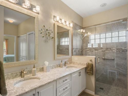 251 Glen Eagle Cir, Naples FL 34104-5716 exterior