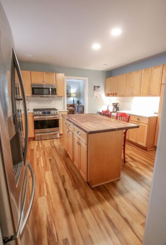 734 Ruddiman Dr, Meskegon MI  49445-2867 exterior