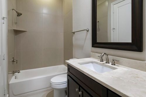 750 Will Rice Ave, Irving TX  75039-0007 exterior