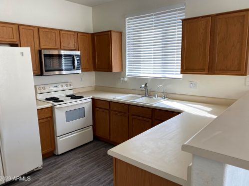 4218 62nd Ln, Phoenix AZ  85043-1904 exterior