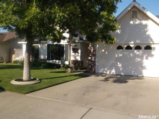 3904 Paula Ct, Turlock, CA 95382-8507