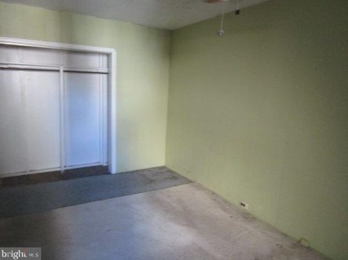 1729 Ellsworth St, Philadelphia PA 19146-2825 exterior