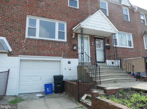 8633 Jackson St, Philadelphia, PA 19136-2107