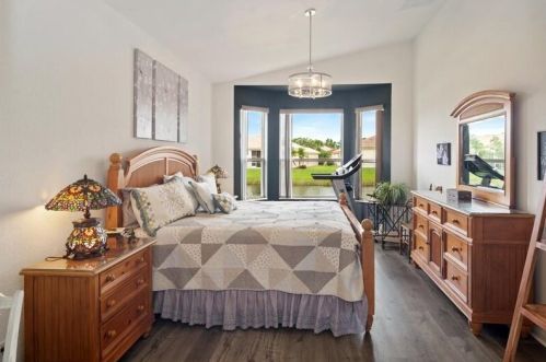 347 Sunview Way, Fort Pierce FL  34986-3599 exterior